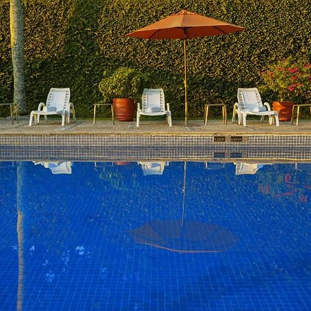 Gamma By Fiesta Americ Xalapa Nubara Exterior foto A swimming pool